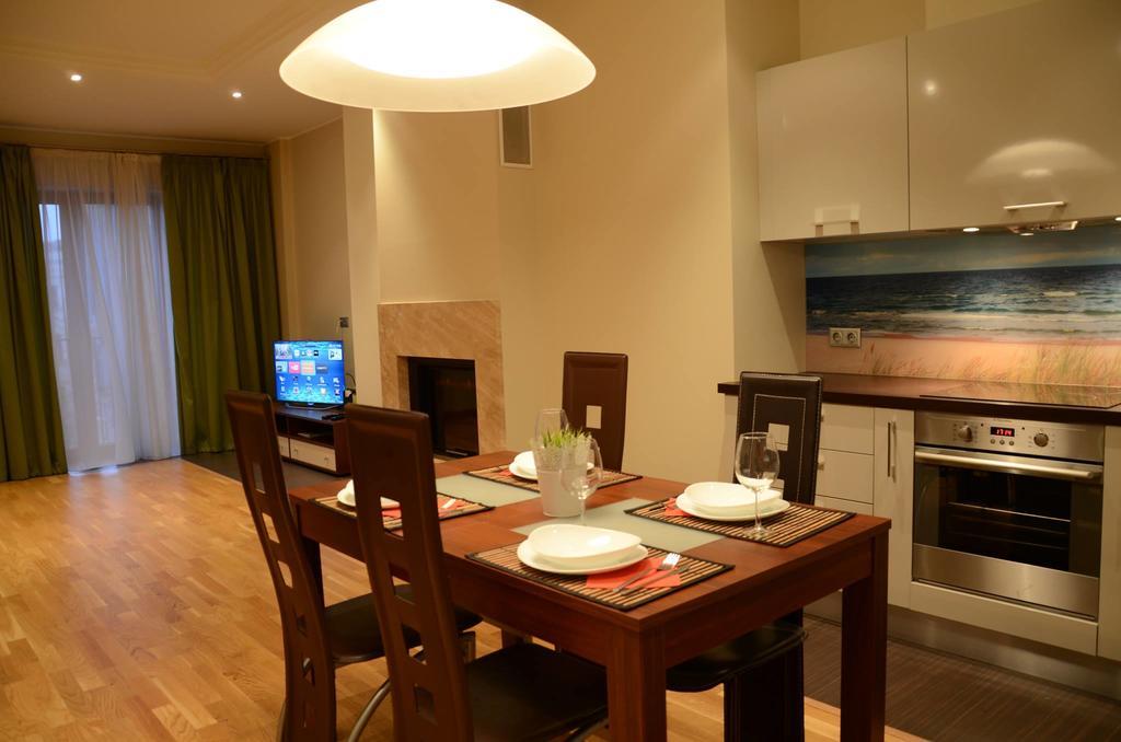 Kungu 25 Oldtown & Free Parking Apartment Riga Ngoại thất bức ảnh